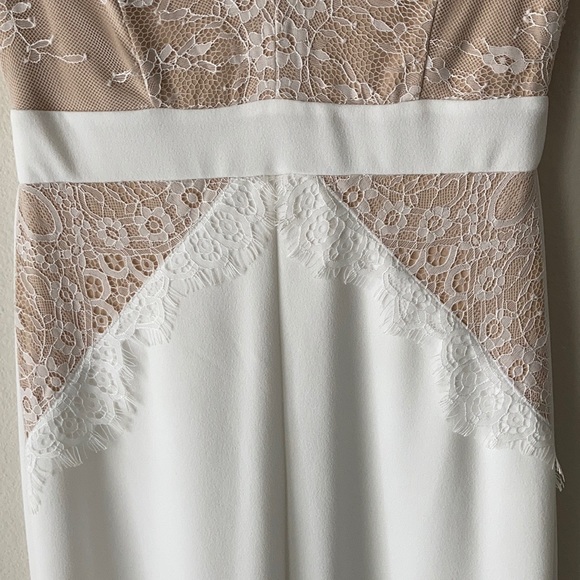 Windsor White Lace Long Dress - Picture 3 of 11